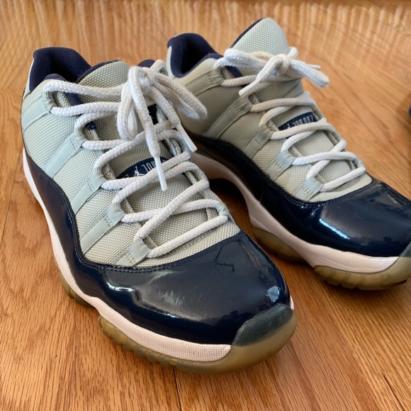 Air Jordan 11s - Picture 4 of 4